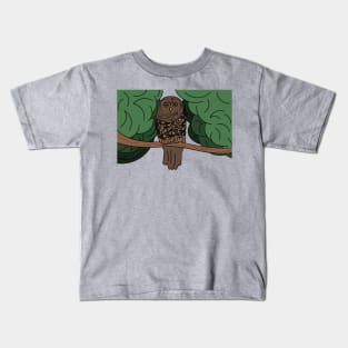 Owl on a tree branch Kids T-Shirt